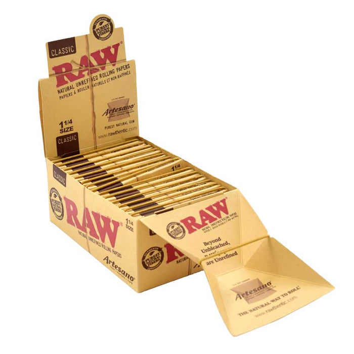 RAW Classic Artesano 1 1/4 Rolling Papers